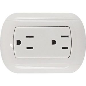 Tomacorrientes Doble con Tierra 127-250V 15 Amp